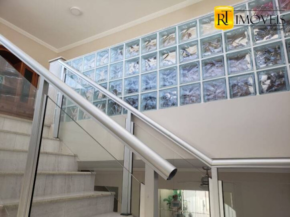 Imagem Casa com 5 Quartos à Venda, 248 m² em Portinho - Cabo Frio Imagem Casa com 5 Quartos à Venda, 248 m² em Portinho - Cabo Frio