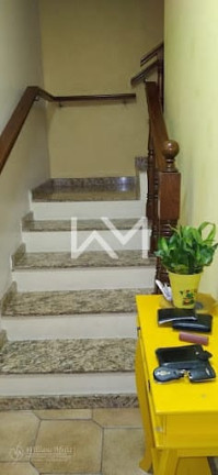 Imagem Casa com 4 Quartos à Venda, 233 m² em Jardim Pinheiros - Guarulhos Imagem Casa com 4 Quartos à Venda, 233 m² em Jardim Pinheiros - Guarulhos