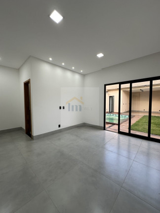 Imagem Casa com 3 Quartos à Venda, 151 m² em Jardim Presidente - Goiânia