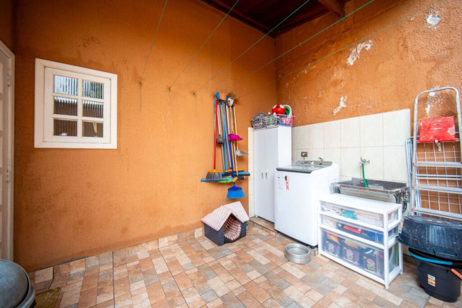 Imagem Casa com 4 Quartos à Venda, em Chácara Vale Do Rio Cotia - Carapicuíba Imagem Casa com 4 Quartos à Venda, em Chácara Vale Do Rio Cotia - Carapicuíba