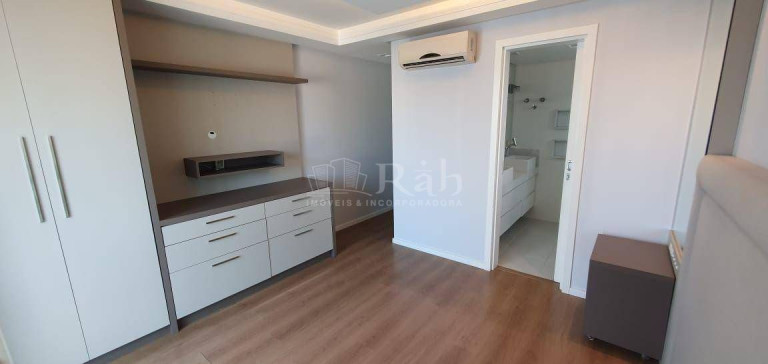 Imagem Apartamento com 3 Quartos à Venda, 104 m² em Centro - Itajaí
