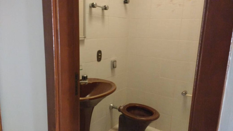 Imagem Casa com 7 Quartos à Venda, 500 m² em Campestre - Santo André Imagem Casa com 7 Quartos à Venda, 500 m² em Campestre - Santo André