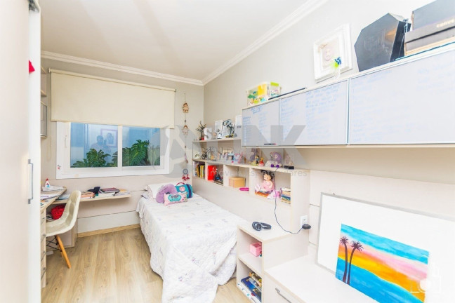 Imagem Sobrado com 3 Quartos à Venda, 280 m² em Jardim Lindóia - Porto Alegre