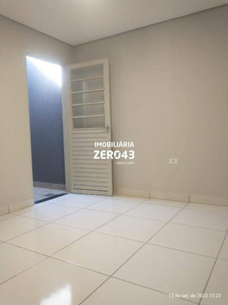 Imagem Casa com 3 Quartos à Venda, 132 m² em Califórnia - Londrina Imagem Casa com 3 Quartos à Venda, 132 m² em Califórnia - Londrina