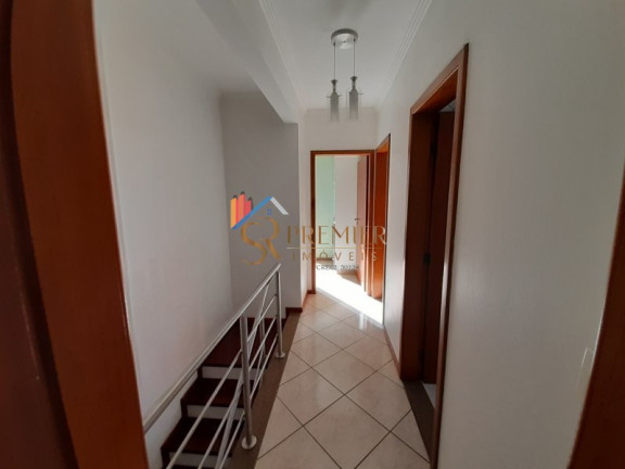 Imagem Casa com 3 Quartos à Venda, 256 m² em Trindade - Florianópolis Imagem Casa com 3 Quartos à Venda, 256 m² em Trindade - Florianópolis
