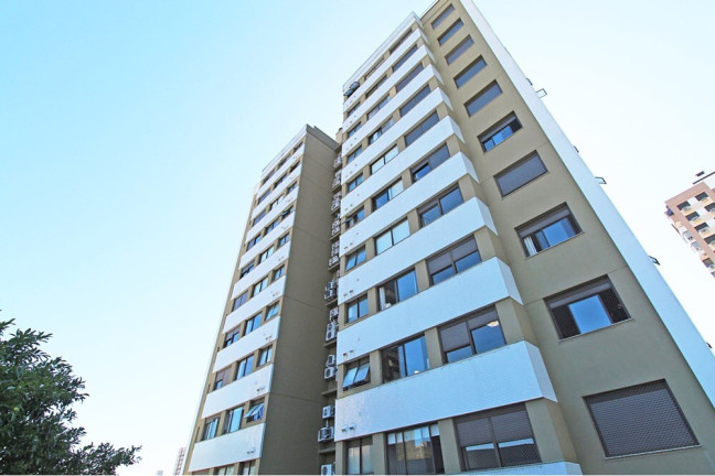 Imagem Apartamento com 2 Quartos à Venda, 70 m² em Menino Deus - Porto Alegre Imagem Apartamento com 2 Quartos à Venda, 70 m² em Menino Deus - Porto Alegre