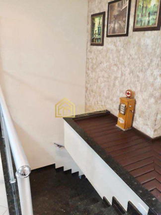 Imagem Casa com 3 Quartos à Venda, 205 m² em Vila Curuçá - Santo André Imagem Casa com 3 Quartos à Venda, 205 m² em Vila Curuçá - Santo André