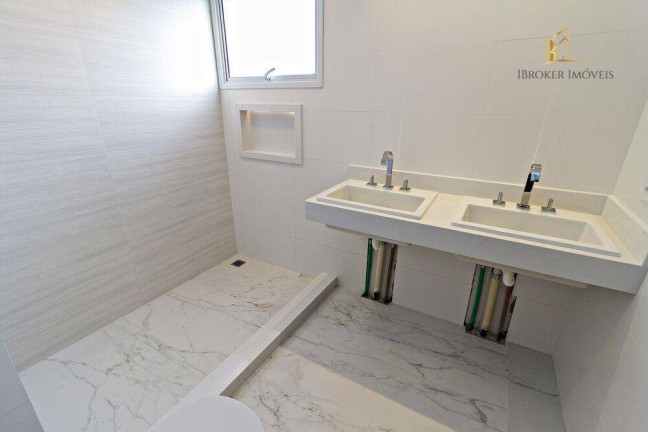 Imagem Apartamento com 4 Quartos à Venda, 158 m² em água Verde - Curitiba Imagem Apartamento com 4 Quartos à Venda, 158 m² em água Verde - Curitiba