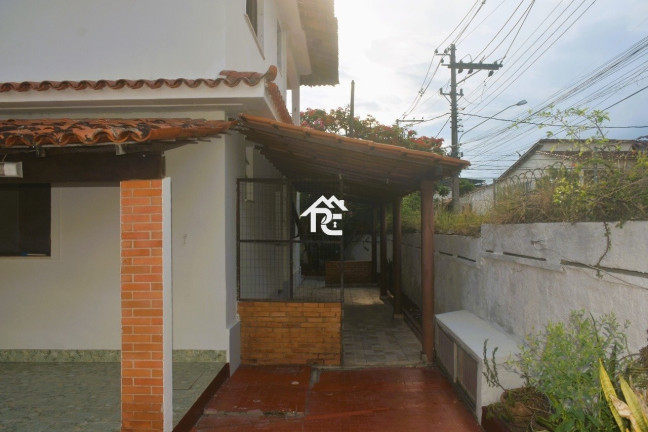 Imagem Casa com 4 Quartos à Venda, 360 m² em São Francisco - Niterói
