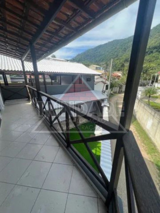 Imagem Casa com 5 Quartos à Venda, em Guaratiba - Rio De Janeiro Imagem Casa com 5 Quartos à Venda, em Guaratiba - Rio De Janeiro