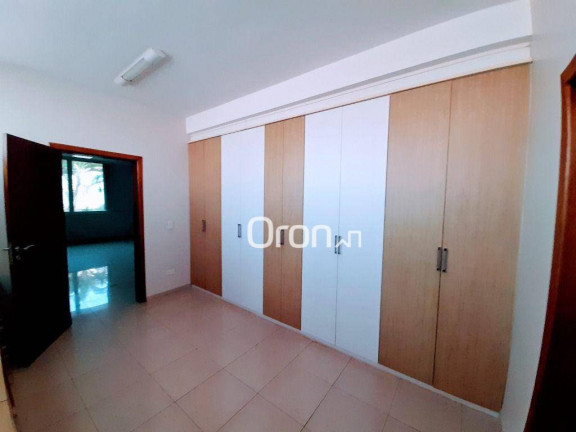 Imagem Sobrado com 3 Quartos à Venda, 440 m² em Residencial Alphaville Flamboyant - Goiânia Imagem Sobrado com 3 Quartos à Venda, 440 m² em Residencial Alphaville Flamboyant - Goiânia
