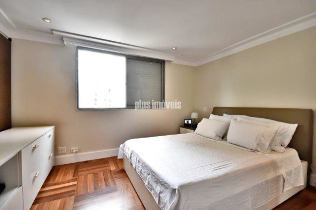 Imagem Apartamento com 2 Quartos à Venda, 181 m² em Moema - São Paulo Imagem Apartamento com 2 Quartos à Venda, 181 m² em Moema - São Paulo