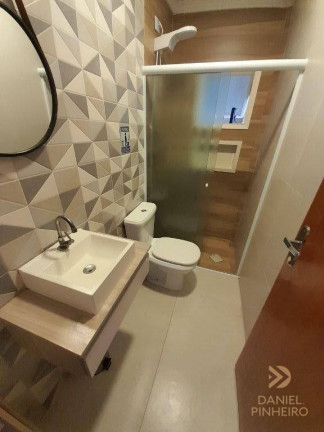 Imagem Sobrado com 4 Quartos à Venda, 115 m² em Vila Guilhermina - Praia Grande Imagem Sobrado com 4 Quartos à Venda, 115 m² em Vila Guilhermina - Praia Grande