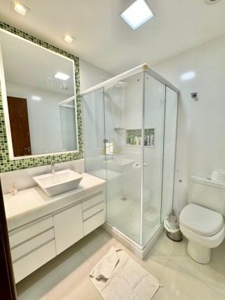 Imagem Imóvel com 3 Quartos à Venda, 132 m² em Praia Da Costa - Vila Velha Imagem Imóvel com 3 Quartos à Venda, 132 m² em Praia Da Costa - Vila Velha