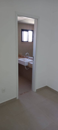 Imagem Casa com 4 Quartos à Venda, em Pedras - Eusébio Imagem Casa com 4 Quartos à Venda, em Pedras - Eusébio