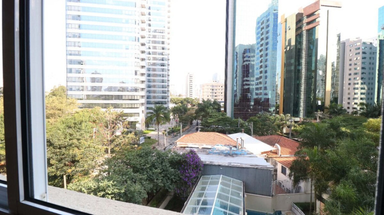 Imagem Apartamento com 3 Quartos à Venda, 240 m² em Cidade Monções - São Paulo Imagem Apartamento com 3 Quartos à Venda, 240 m² em Cidade Monções - São Paulo