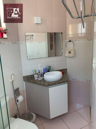 Imagem Casa com 2 Quartos à Venda, 300 m² em Centro - Lorena Imagem Casa com 2 Quartos à Venda, 300 m² em Centro - Lorena