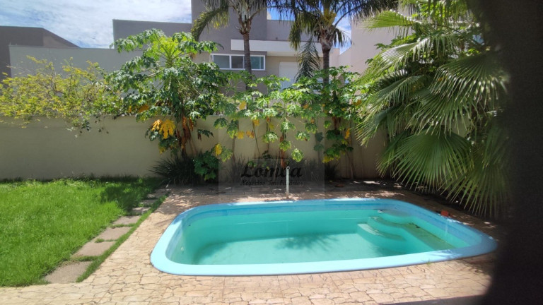 Imagem Casa com 5 Quartos para Alugar, 382 m² em Jardim Itália - Cuiabá Imagem Casa com 5 Quartos para Alugar, 382 m² em Jardim Itália - Cuiabá