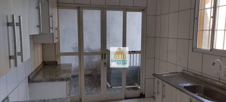 Imagem Sobrado com 3 Quartos à Venda, 200 m² em Cocaia - Guarulhos Imagem Sobrado com 3 Quartos à Venda, 200 m² em Cocaia - Guarulhos