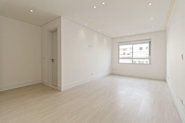 Imagem Apartamento com 3 Quartos à Venda, 158 m² em água Verde - Curitiba