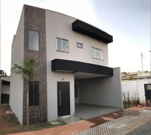 Imóvel com 
            	3             Quartos à Venda, 156 m² em 
            	Sitios Santa Luzia             - 
            	Aparecida De Goiania            