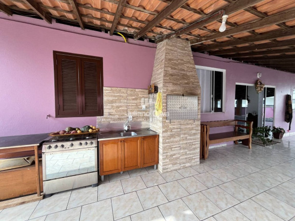 Imagem Casa com 4 Quartos à Venda, 119 m² em Barra Do Sai - Itapoá