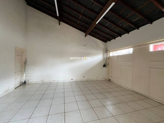 Imagem Casa com 4 Quartos à Venda, 382 m² Imagem Casa com 4 Quartos à Venda, 382 m²