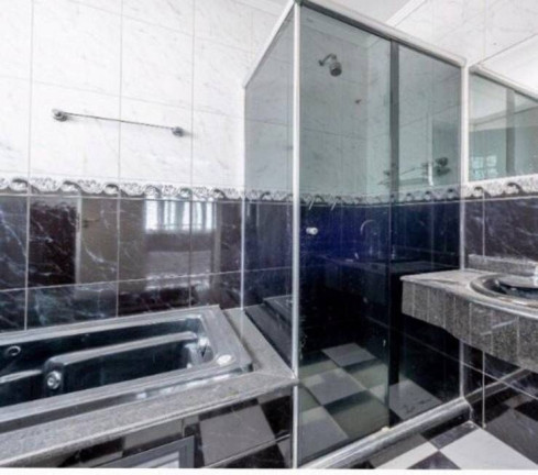 Imagem Casa com 4 Quartos à Venda, 280 m² em Vila Assunção - Porto Alegre Imagem Casa com 4 Quartos à Venda, 280 m² em Vila Assunção - Porto Alegre