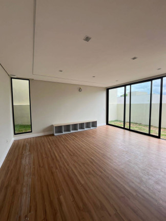 Imagem Casa com 3 Quartos à Venda, 426 m² em Lagos De Santa Helena - Bragança Paulista Imagem Casa com 3 Quartos à Venda, 426 m² em Lagos De Santa Helena - Bragança Paulista