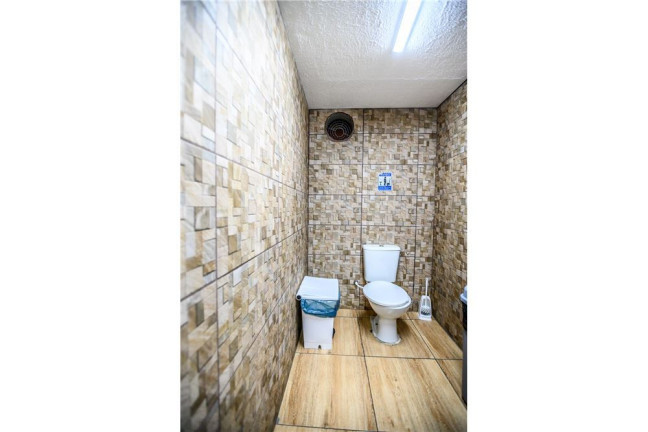 Imagem Casa com 3 Quartos à Venda, em Moinhos De Vento - Porto Alegre Imagem Casa com 3 Quartos à Venda, em Moinhos De Vento - Porto Alegre
