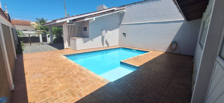 Imagem Casa com 5 Quartos à Venda, 246 m² em Estancia São Jose - Peruíbe Imagem Casa com 5 Quartos à Venda, 246 m² em Estancia São Jose - Peruíbe