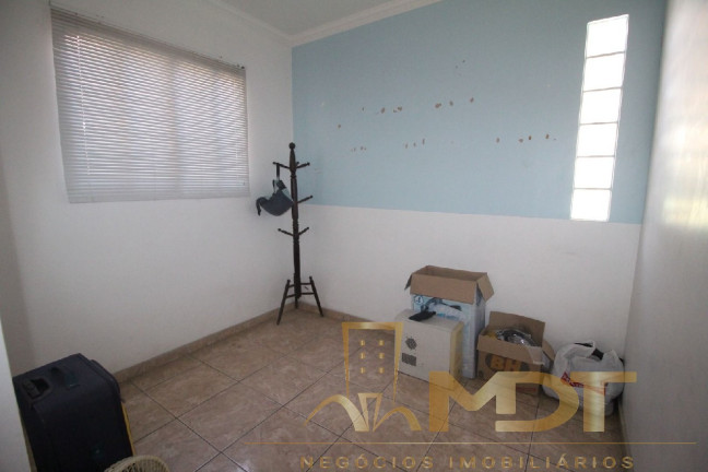 Imagem Casa com 3 Quartos à Venda, 140 m² em São João Batista (venda Nova) - Belo Horizonte Imagem Casa com 3 Quartos à Venda, 140 m² em São João Batista (venda Nova) - Belo Horizonte