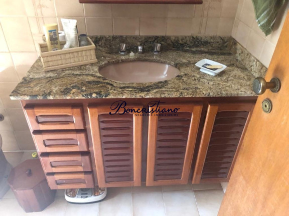 Imagem Casa com 3 Quartos à Venda, 324 m² em Vila Paiva - Sao Paulo