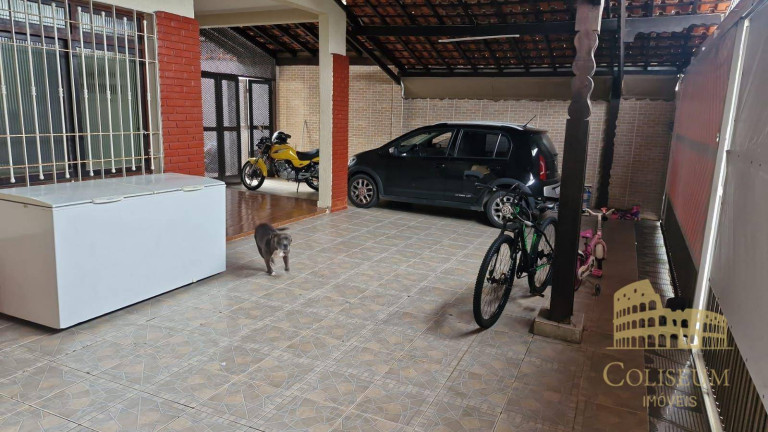 Imagem Casa com 3 Quartos à Venda, 153 m² em Balneário Pires - Praia Grande Imagem Casa com 3 Quartos à Venda, 153 m² em Balneário Pires - Praia Grande