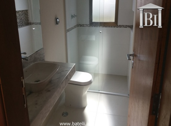 Imagem Casa de Condomínio com 4 Quartos à Venda, 385 m² em Granja Viana - Carapicuíba Imagem Casa de Condomínio com 4 Quartos à Venda, 385 m² em Granja Viana - Carapicuíba