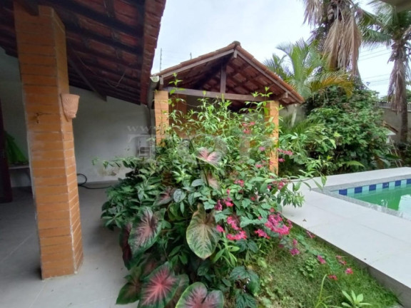 Imagem Casa com 6 Quartos à Venda, 165 m² em Enseada - Guarujá Imagem Casa com 6 Quartos à Venda, 165 m² em Enseada - Guarujá