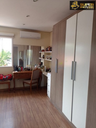 Imagem Casa com 5 Quartos à Venda, 576 m² em Laranjal - Pelotas Imagem Casa com 5 Quartos à Venda, 576 m² em Laranjal - Pelotas
