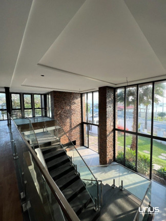 Imagem Casa de Condomínio com 3 Quartos à Venda, 735 m² em Cacupé - Florianópolis Imagem Casa de Condomínio com 3 Quartos à Venda, 735 m² em Cacupé - Florianópolis