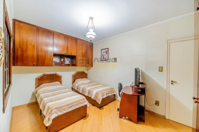 Imagem Casa com 3 Quartos à Venda, 246 m² em Cipava - Osasco Imagem Casa com 3 Quartos à Venda, 246 m² em Cipava - Osasco
