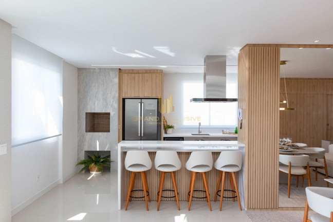 Imagem Cobertura com 3 Quartos à Venda, 242 m² em Centro - Balneário Camboriú