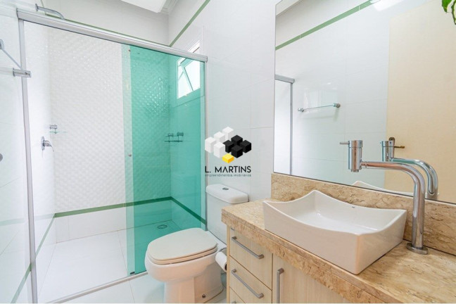 Imagem Casa com 3 Quartos à Venda, 228 m² em Niterói - Canoas Imagem Casa com 3 Quartos à Venda, 228 m² em Niterói - Canoas