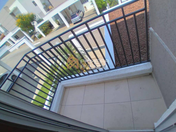 Imagem Casa de Condomínio com 3 Quartos à Venda, 120 m² em Vila Areao - Taubaté