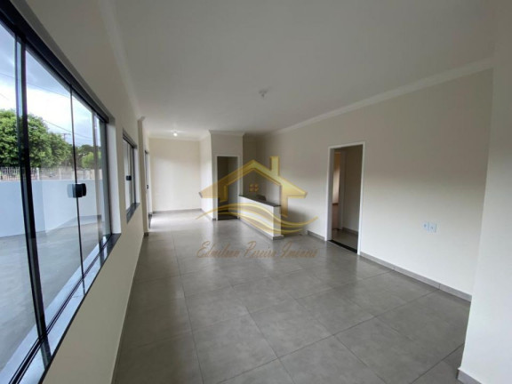 Imagem Casa com 3 Quartos à Venda, 240 m² em Jardim Guararapes - Londrina