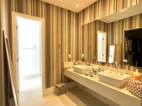 Casa de Condomínio com 4 Quartos à Venda, 400 m² em Itanhangá - Rio De Janeiro