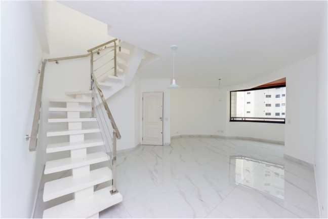 Imagem Imóvel com 3 Quartos à Venda, 250 m² em Moema - São Paulo Imagem Imóvel com 3 Quartos à Venda, 250 m² em Moema - São Paulo