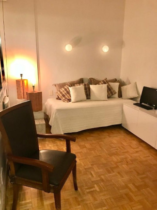 Imagem Apartamento com 4 Quartos à Venda, 220 m² em Copacabana - Rio De Janeiro Imagem Apartamento com 4 Quartos à Venda, 220 m² em Copacabana - Rio De Janeiro