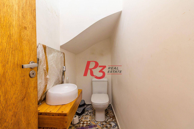 Imagem Sobrado com 3 Quartos à Venda, 138 m² em Boqueirão - Santos Imagem Sobrado com 3 Quartos à Venda, 138 m² em Boqueirão - Santos