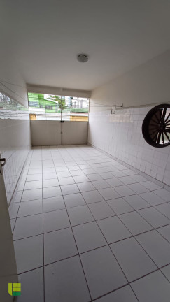 Imagem Casa com 4 Quartos à Venda, 361 m² em Imbiribeira - Recife Imagem Casa com 4 Quartos à Venda, 361 m² em Imbiribeira - Recife