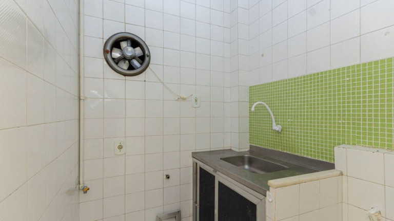 Imagem Imóvel com 1 Quarto à Venda, 40 m² em Catete - Rio De Janeiro Imagem Imóvel com 1 Quarto à Venda, 40 m² em Catete - Rio De Janeiro