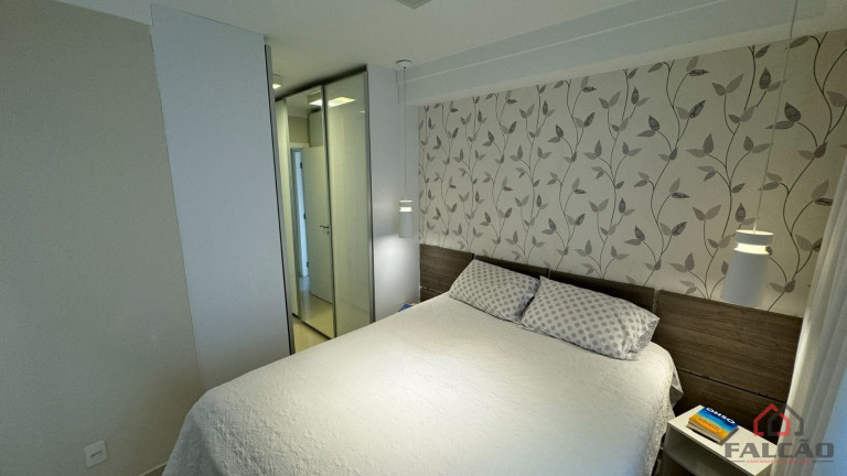 Imagem Apartamento com 3 Quartos à Venda, 134 m² em Gonzaga - Santos Imagem Apartamento com 3 Quartos à Venda, 134 m² em Gonzaga - Santos